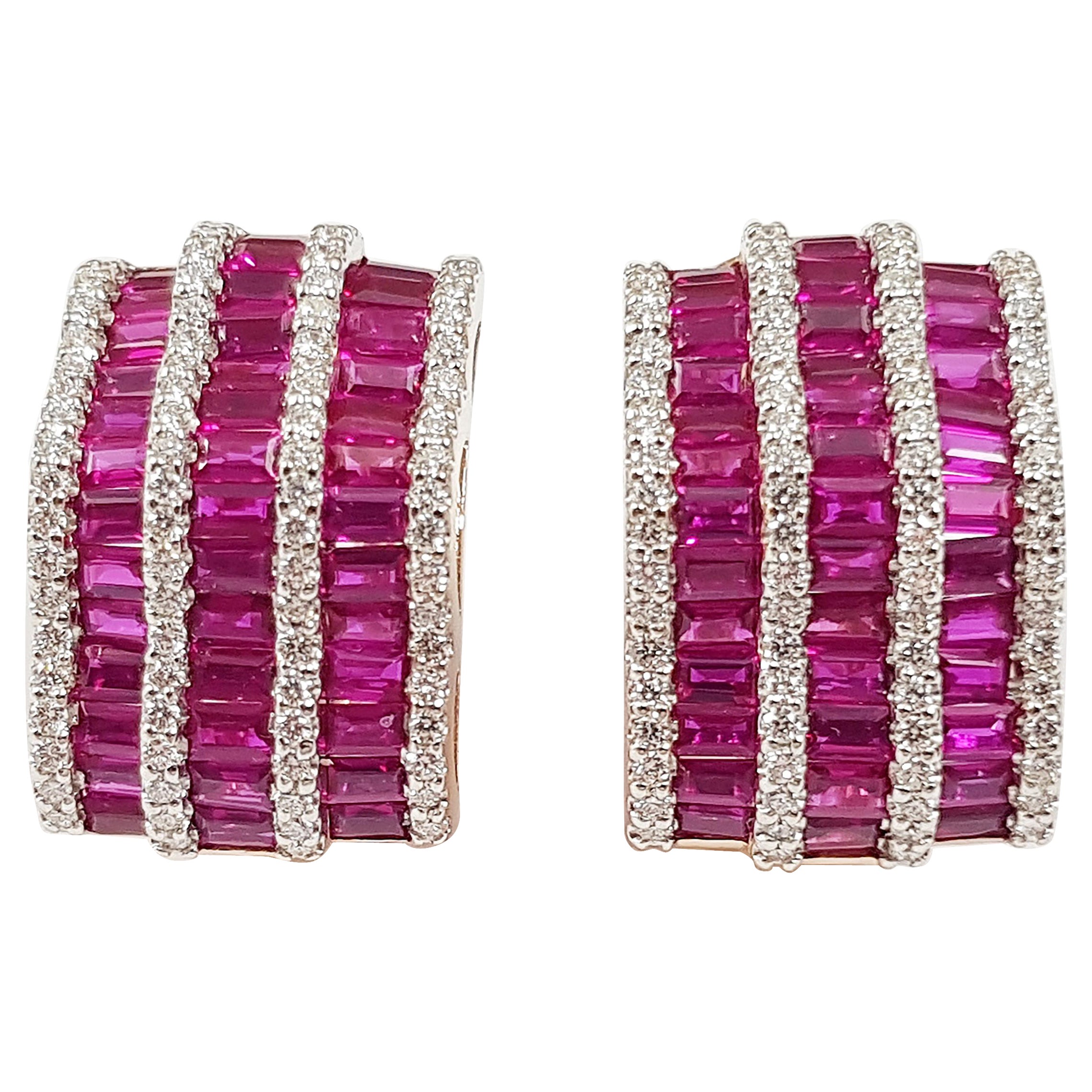 Pendientes de rubí con diamantes engarzados en oro rosa de 18 quilates