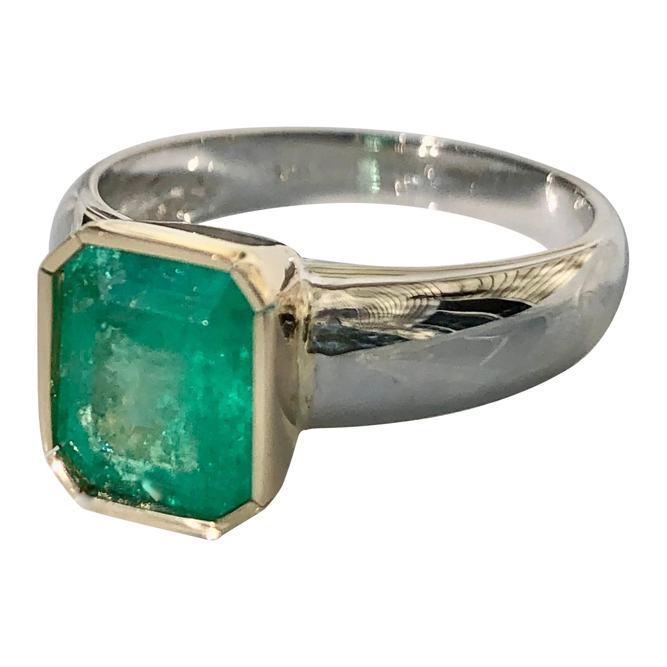2.29 Carat Emerald Solitaire Ring Two Tone 18K Gold For Sale