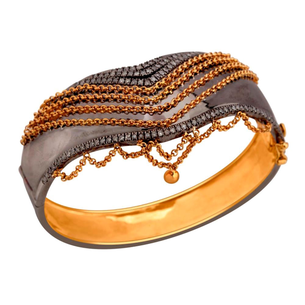 Manschettenarmband im Ornamental-Stil mit Pavé-Diamanten aus Gold und Silber im Angebot