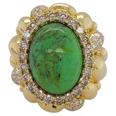 18kt Yellow Gold Clustered Mattioli Ring, with Big Green Stone & 3.2ct Diamonds