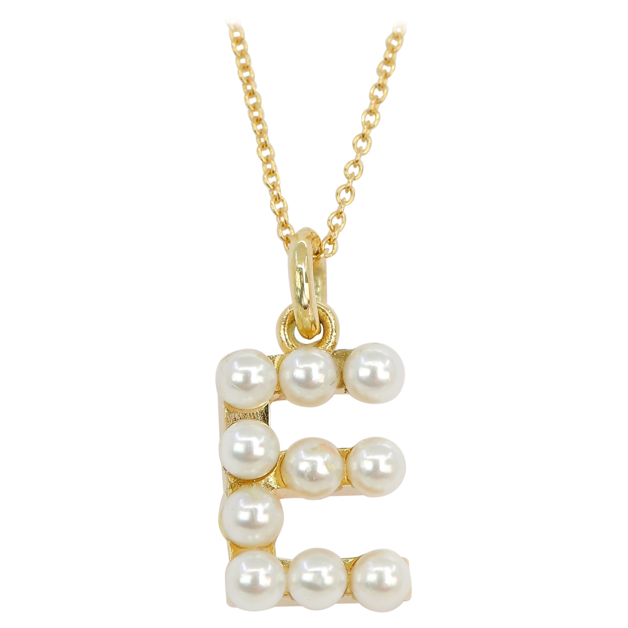 Collier lettre E initiale en or 14 carats et perles