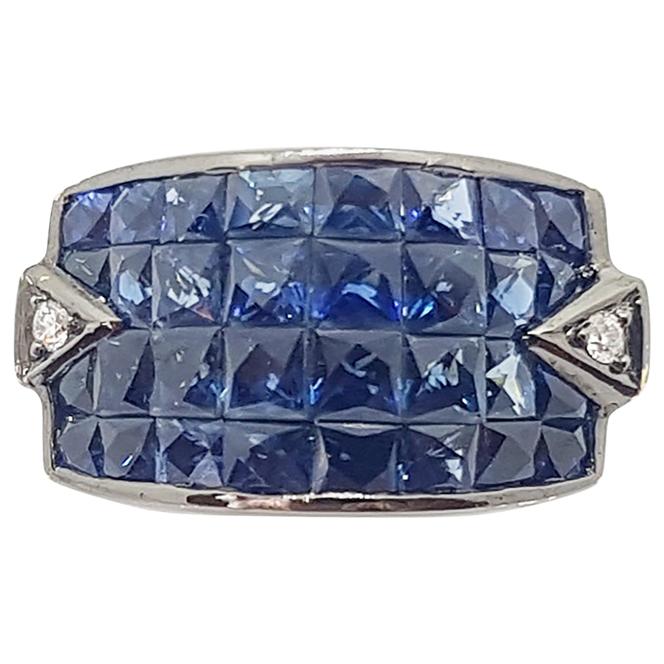 Blue Sapphire with Diamond Ring Set in 18 Karat Gold Settings For Sale
