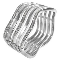 Matthia's & Claire Enorme Brazalete 5 Olas de Oro Blanco de 18k y Diamantes