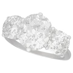 Trilogie-Ring aus Weißgold mit 6,52 Karat Diamanten
