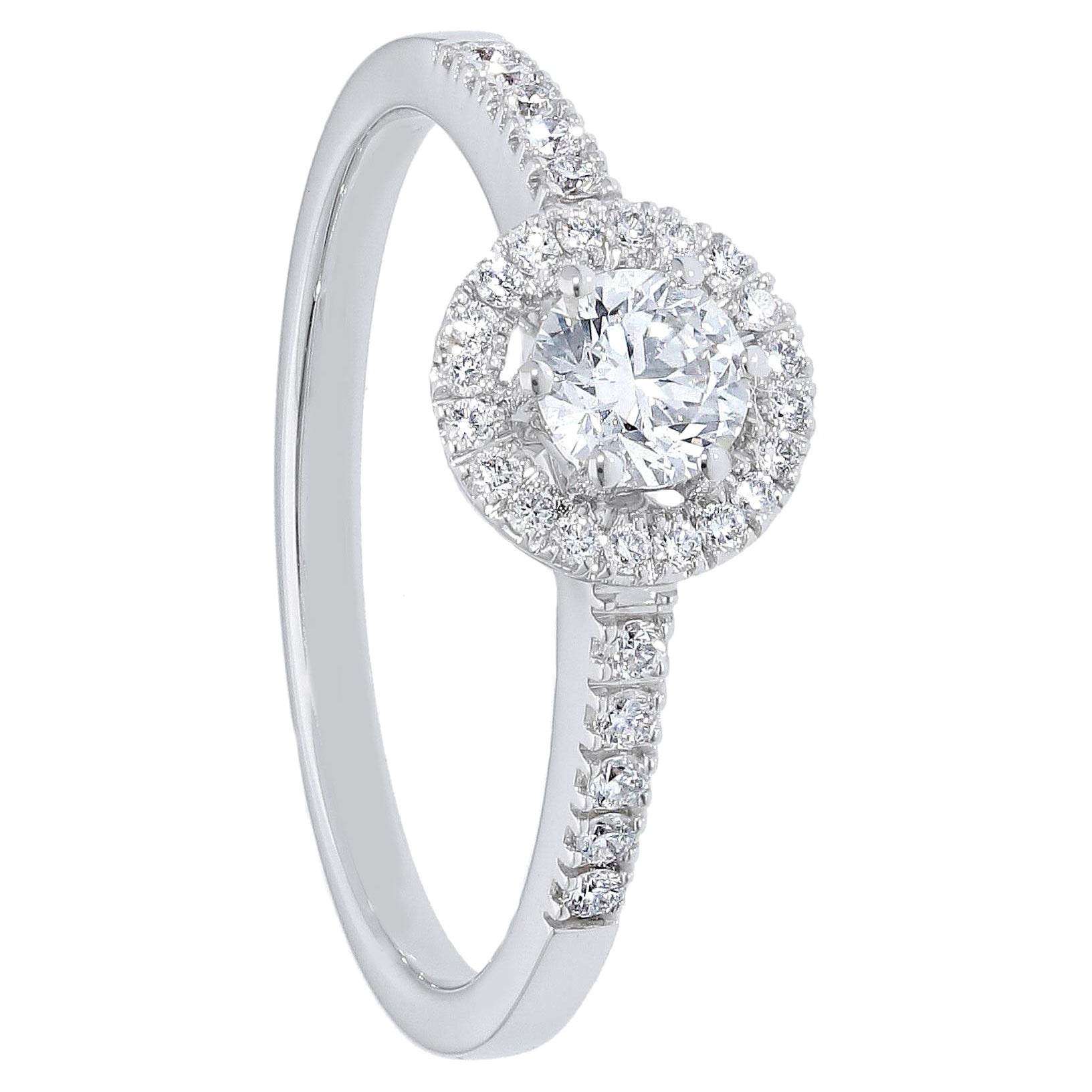 En vente :  Bague de fiançailles Pradera en or blanc 18 carats avec halo de diamants