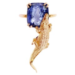 18 Karat Rose Gold Contemporary Ring with 6.96 Cts Ceylon Vivid Blue Sapphire