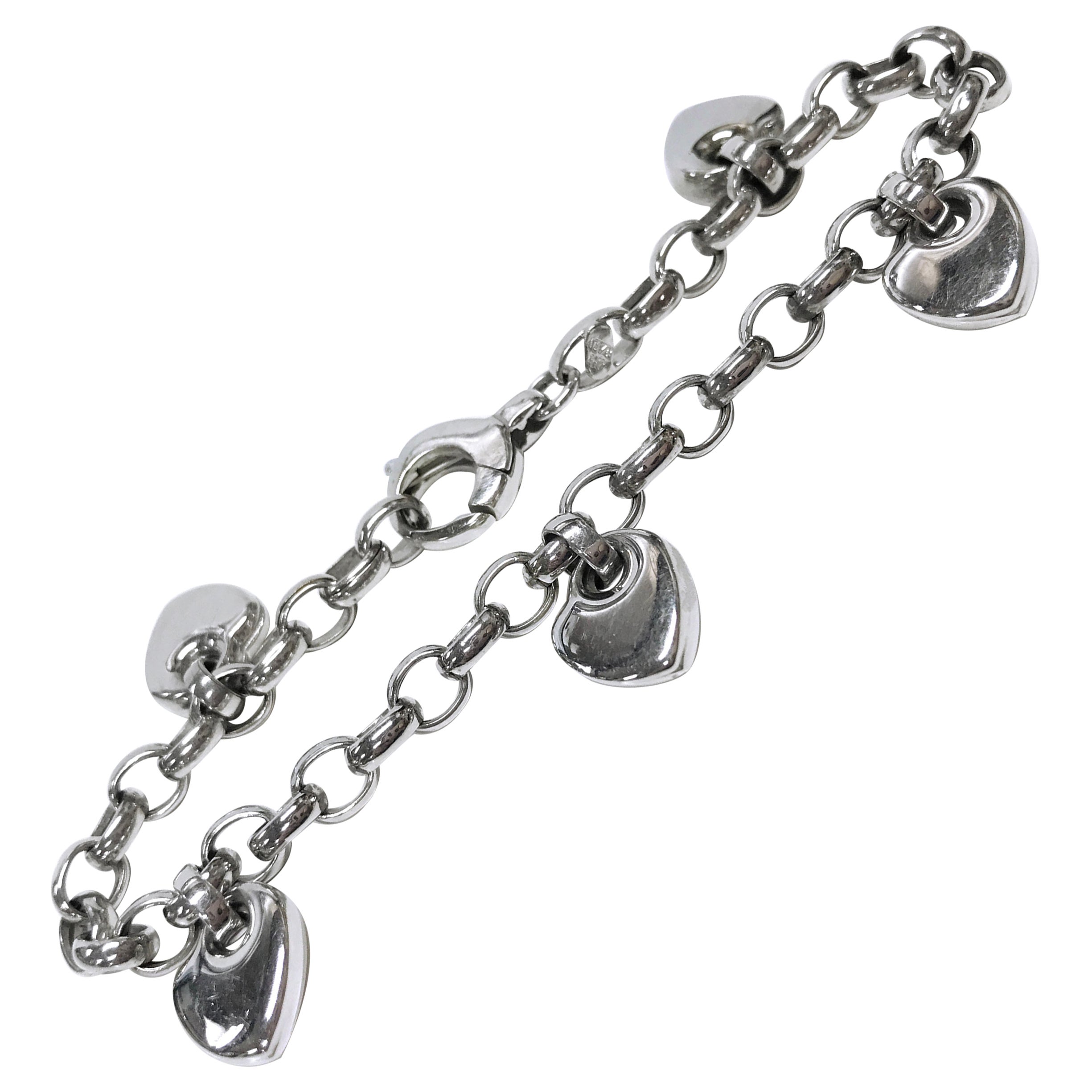 14 Karat White Gold Italian Heart Charm Bracelet For Sale