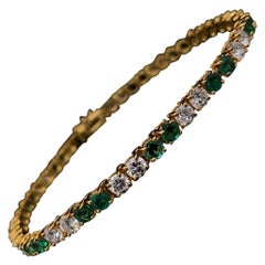 Retro Van Cleef & Arpels Emerald and Diamond Line Bracelet 18 Karat Yellow Gold