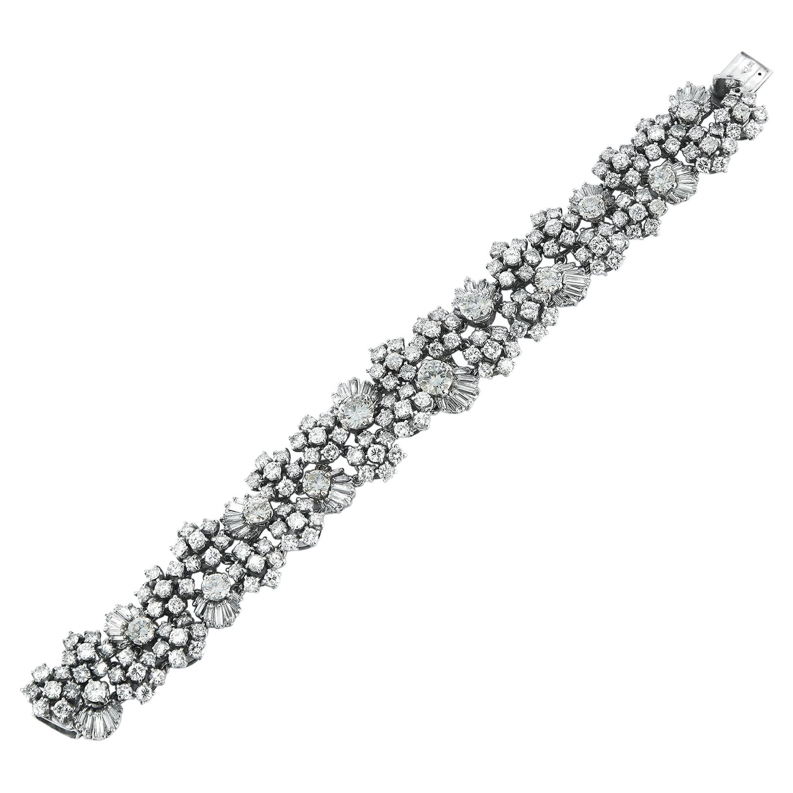 Diamantarmband aus der Mitte des Jahrhunderts im Angebot