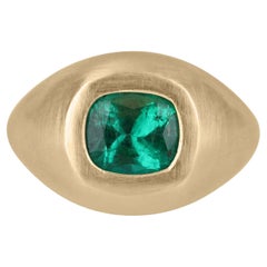 1,30 Karat 14 Karat kolumbianischer Smaragd im Kissenschliff Gypsy Ring Lünette Set Solitär