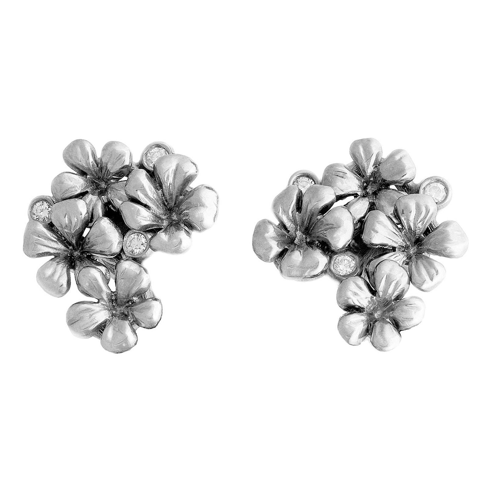 18 Karat White Gold Earrings by the Artist with Diamonds Featured in Berlinale