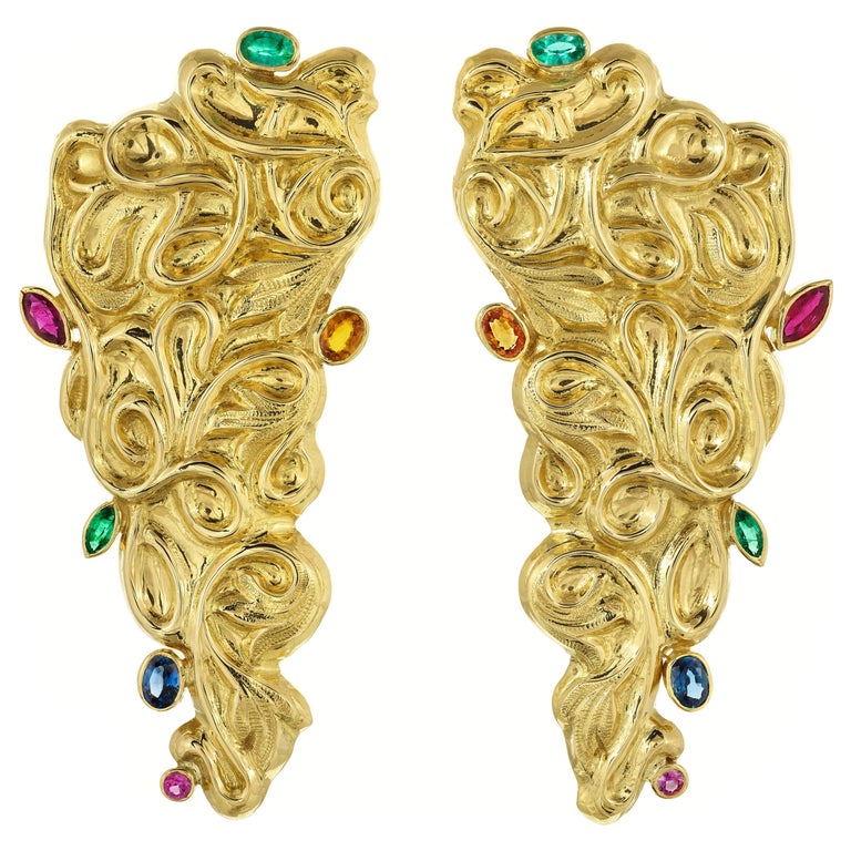Rosior Ruby, Sapphire and Emerald Dangle Earrings Hand Chiseled in Yellow Gold  For Sale