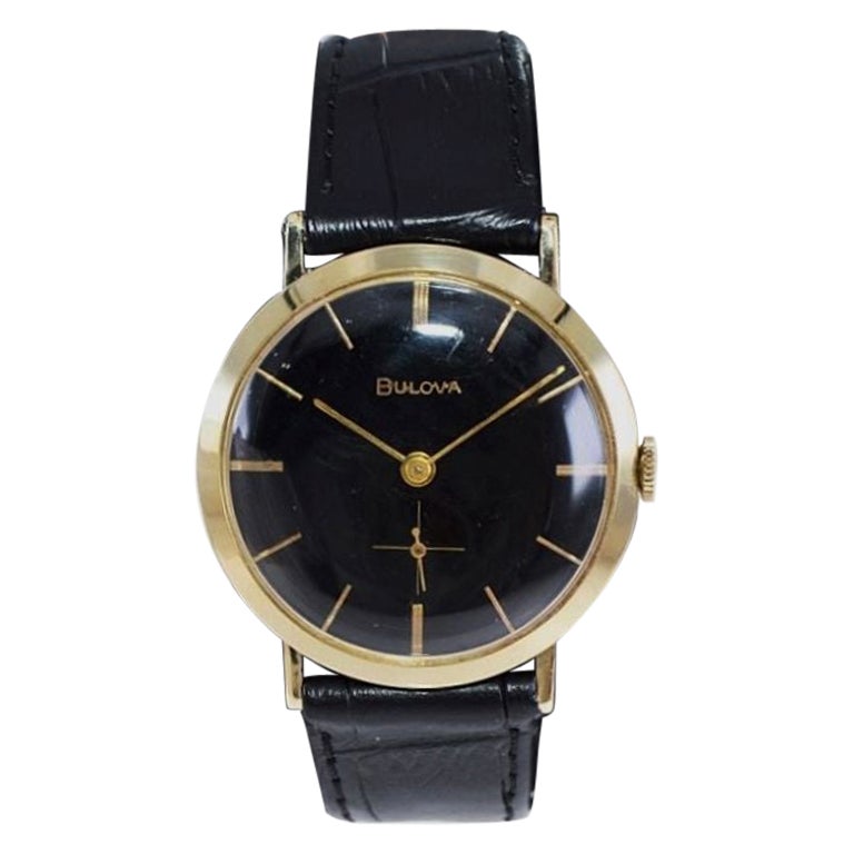 Bulova Solid 14Kt Yellow Gold Mid Century Manual Winding Watch, 1960's For Sale