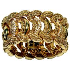 Twisted Rope and High Polished Gold Bracelet with Diamonds