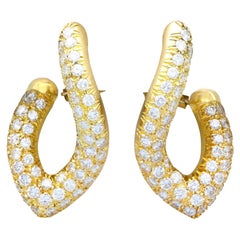 French Vintage 3.40 Carat Diamond and Yellow Gold Drop Earrings, circa 1980