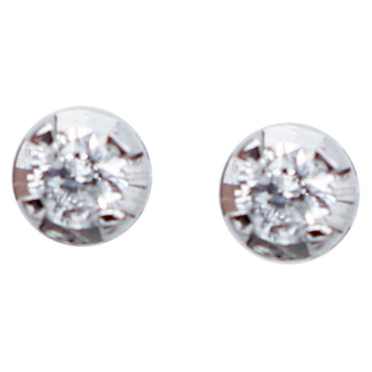 White Diamonds, 18 Karat White Gold, Stud Earrings