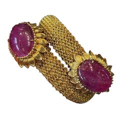 Cabochon Ruby Gold Mesh Bracelet 