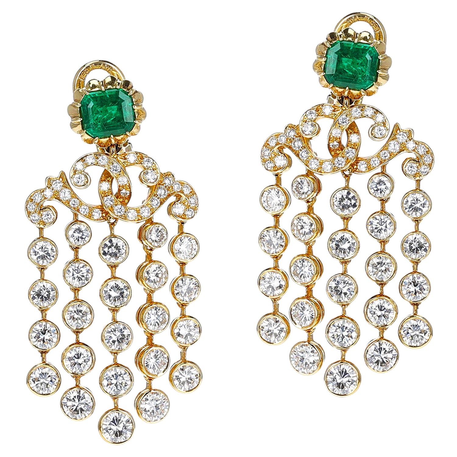 French Alexandre Reza Emerald and Diamond Cocktail Dangling Earrings, 18K Gold