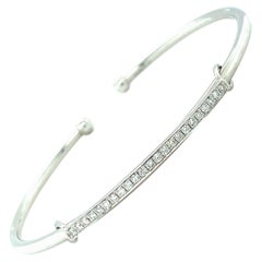 Bracciale Bangle con pavé di diamanti in oro bianco 18 carati
