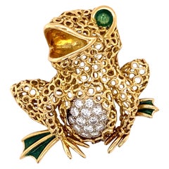 1950s Diamond Enamel Frog Pin in 18 Karat Gold