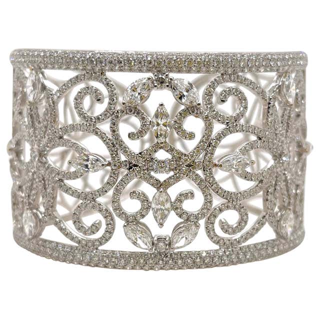 18kt White Gold Marquise and Diamond Floral Bangle For Sale at 1stDibs