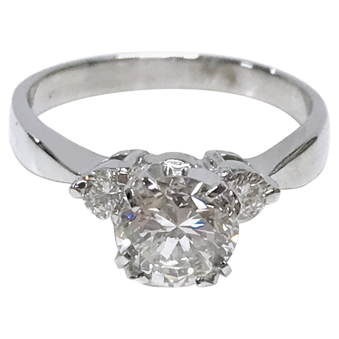 14 Karat Three-Stone Diamond Ring, 1.27ctw For Sale