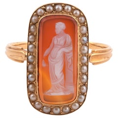 18kt Yellow Gold and Agate Cameo Nymph Ring
