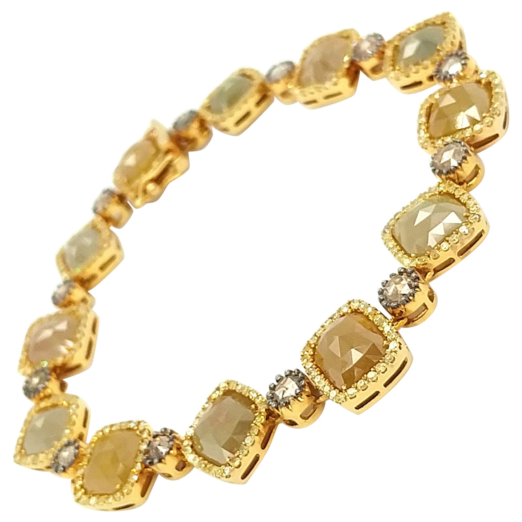 14Kt Yellow Gold 18.06ct Diamond Link Bracelet For Sale