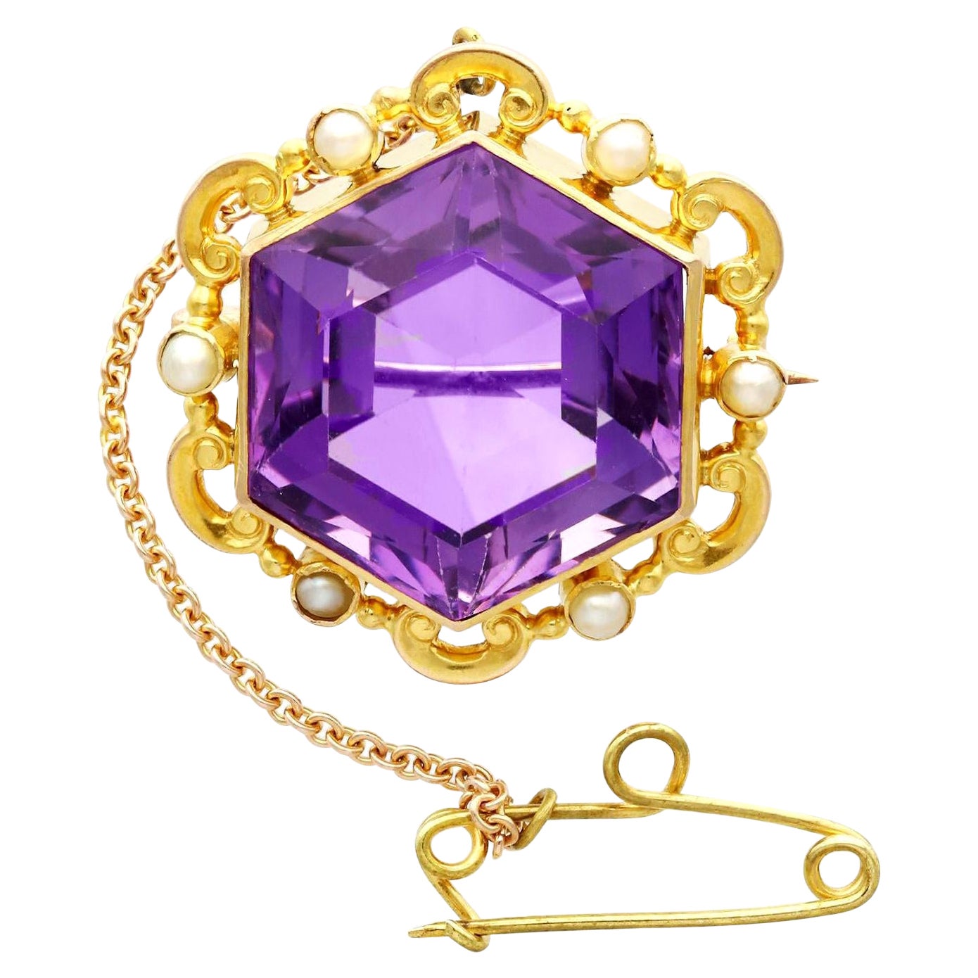 Antique 12.50 Carat Amethyst and Seed Pearl Yellow Gold Brooch, circa 1890 For Sale