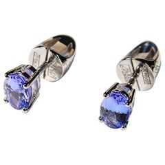 Clous d'oreilles en or blanc et tanzanite bleue, minimaliste naturel