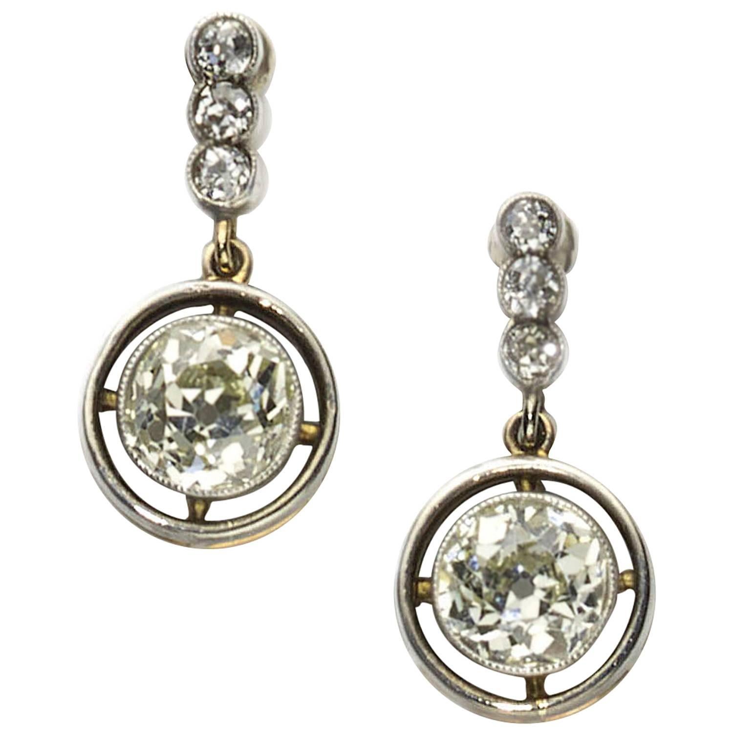 2.40 Carats Edwardian Diamonds Platinum Drop Earrings