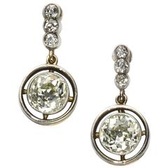 2.40 Carats Edwardian Diamonds Platinum Drop Earrings 8