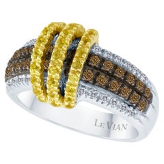 Anello LeVian in oro giallo bicolore 14K con zaffiro rotondo e diamante marrone cioccolato