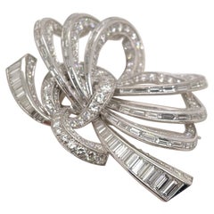 Platinum Diamond Ribbion Style Brooch 