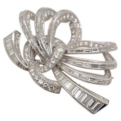 Platinum Diamond Ribbion Style Brooch