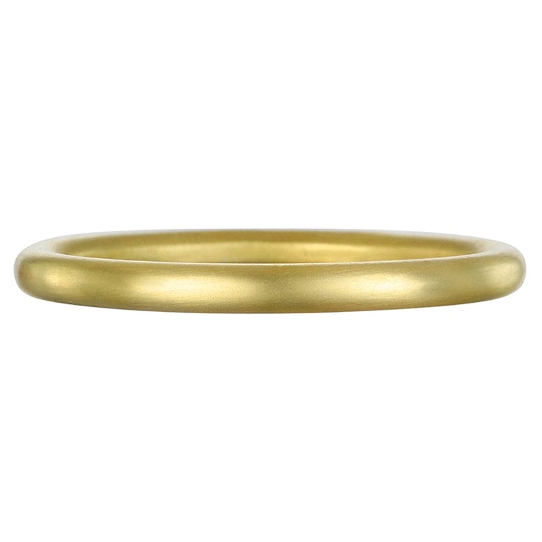 Faye Kim 18k Gold Round Band Ring