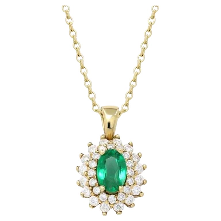 Impressive Emerald White Diamond Yellow Gold Investment Pendant For Sale