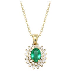 Impressive Emerald White Diamond Yellow Gold Investment Pendant