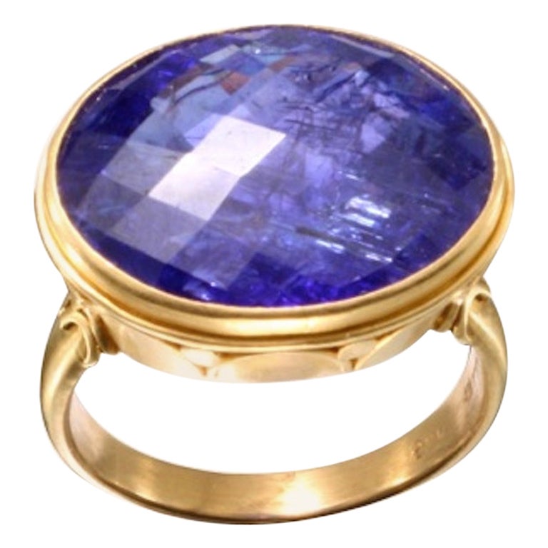 Steven Battelle 18.5 Carat Tanzanite Cocktail Ring 22K Gold For Sale