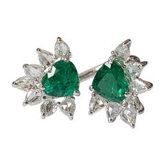 Natural Emerald and Diamond Ring Set in 18 Karat Gold