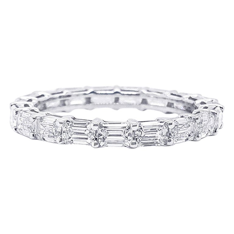 Bracelet éternité Est-Ouest en or 14K avec émeraude de 2 carats 