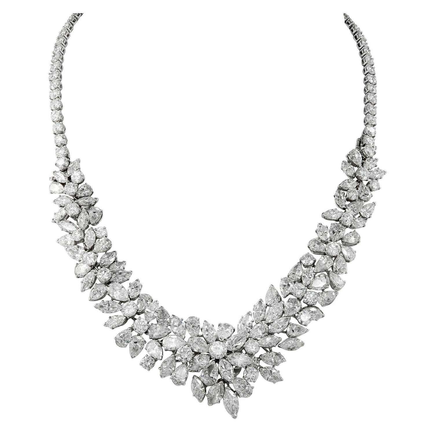 Van Cleef and Arpels Diamond Necklace Detachable Bracelet For Sale at ...