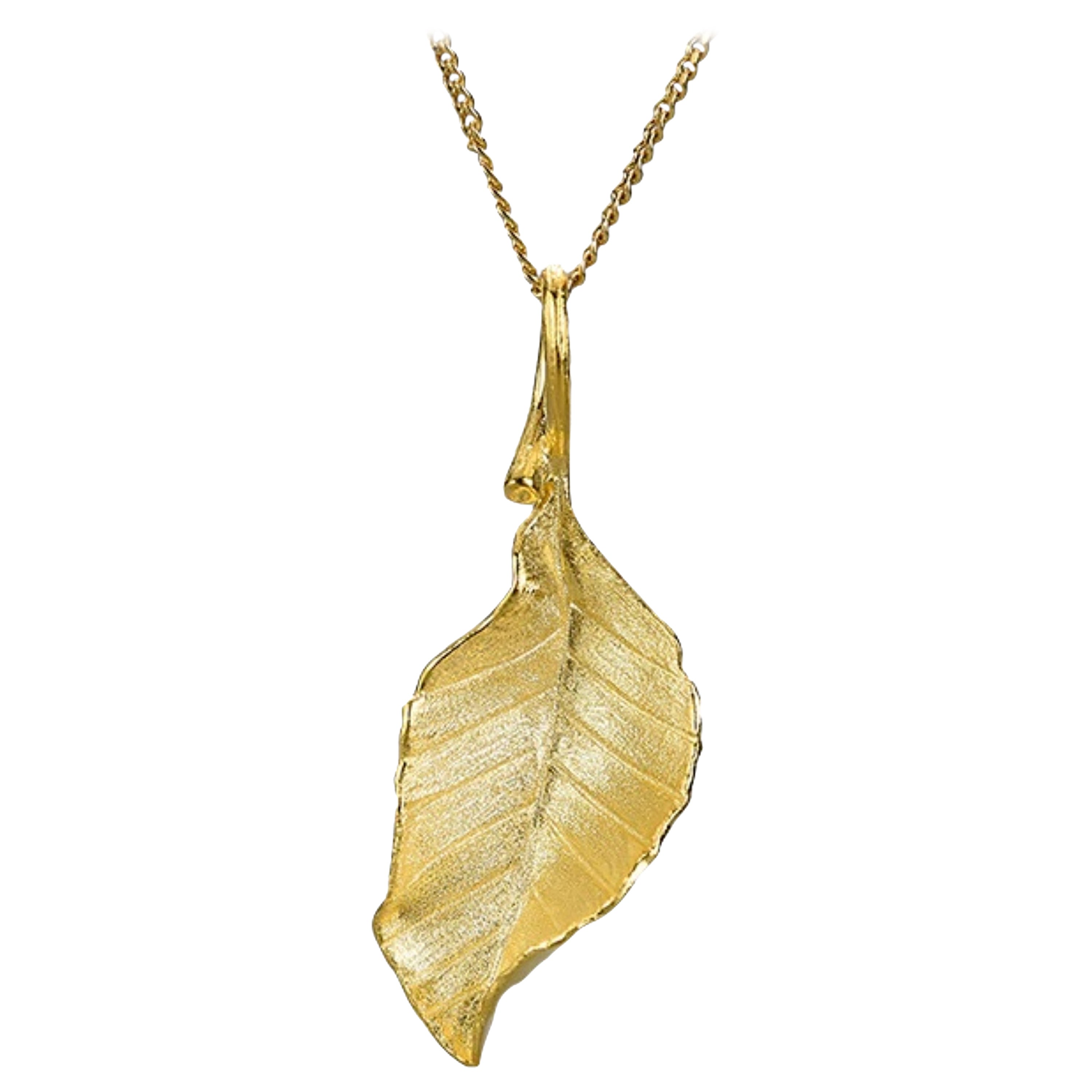 Leaf  Necklace 18 Karat Gold Plated For Sale