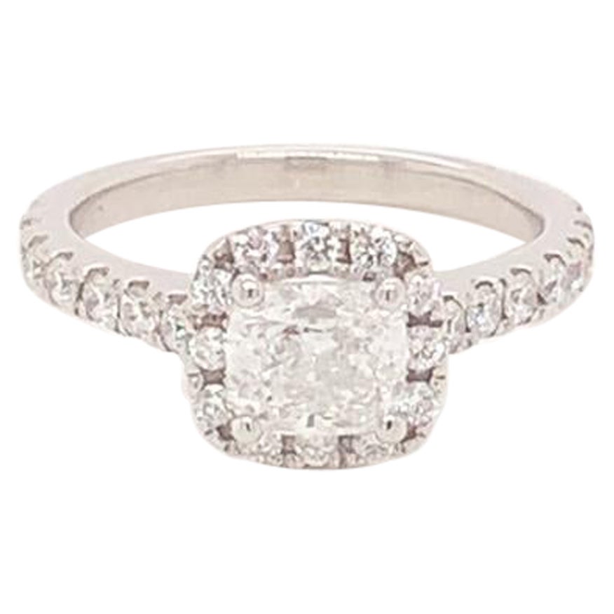1.0 Carat Diamond Ring with Side and Shoulder Diamonds in Platinum For Sale
