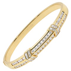 Vintage Modern 18 Carat Yellow Gold and Diamond Arrow Bangle