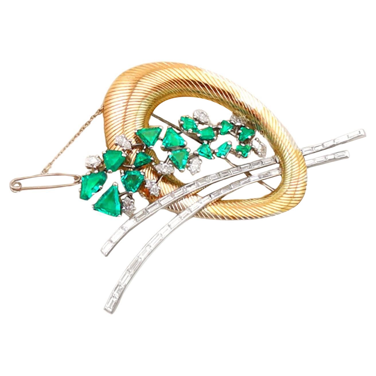 6.07 Carat Emerald and 4.05 Carat Diamond Yellow Gold and Platinum Brooch For Sale