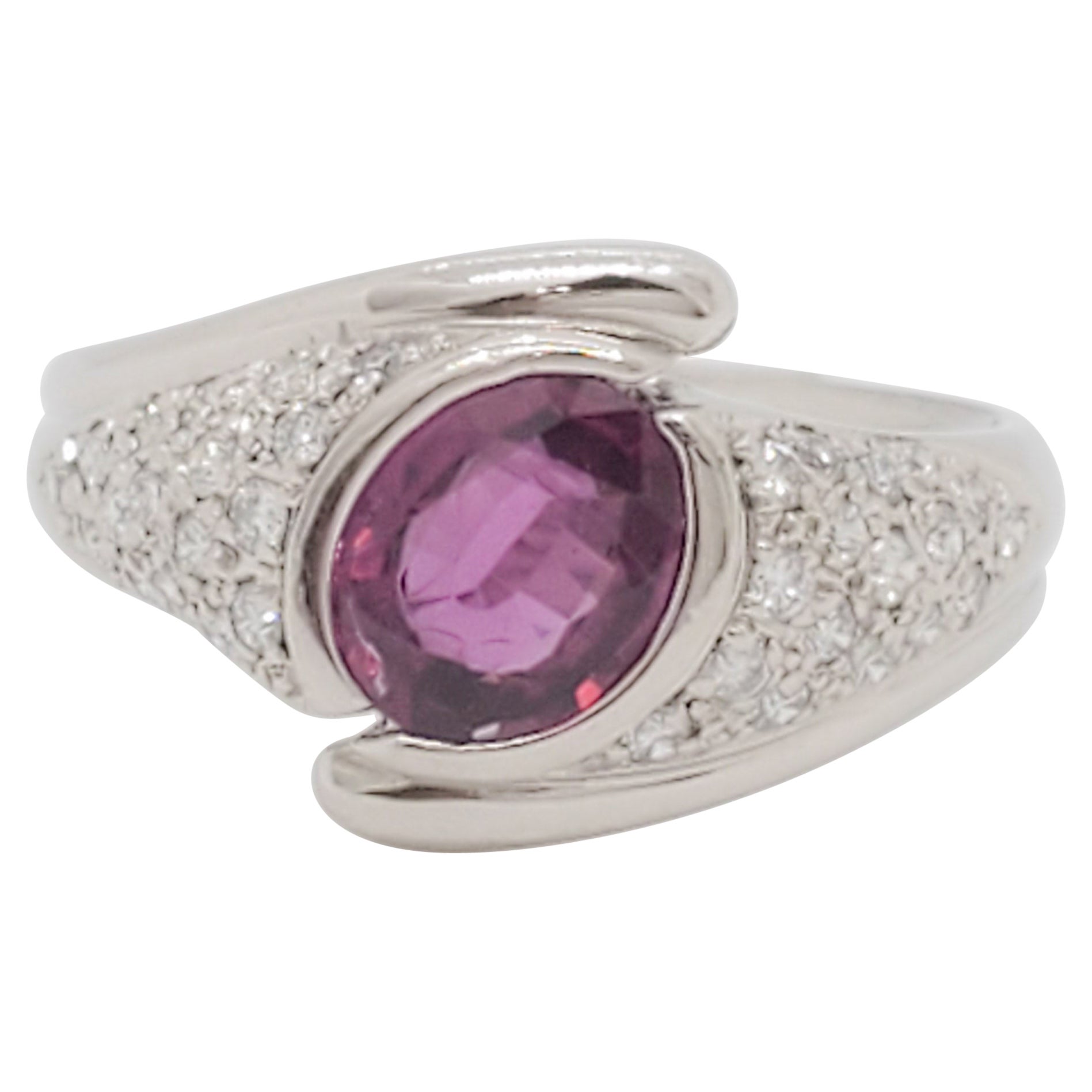 Amazing No Heat Ceylon Pink Sapphire & White CZ 1.90 Carat Women's Cocktail Ring Amazing No Heat Ceylon Pink Sapphire & White CZ 1.90 Carat Women's Cocktail Ring