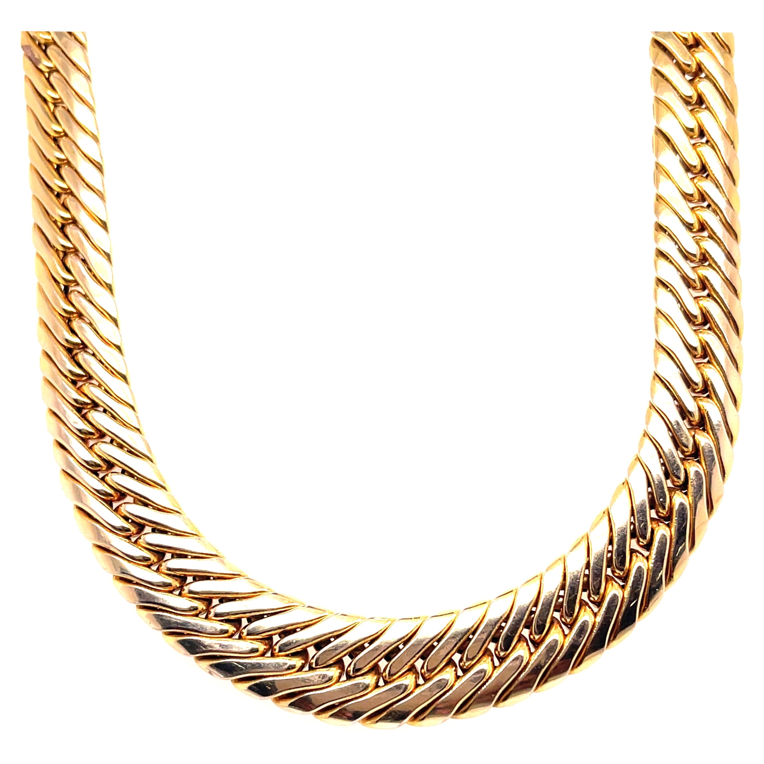 UnoAErre Snake Motif Necklace 14 Karat Yellow Gold 36.1 Grams 16.5 Inches Italy For Sale