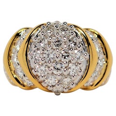 18K Two Tone Gold Ring Set with Round Brilliant Cut Diamonds, 2.89 Carats