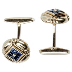 Vintage Yellow Gold Button Cufflinks with Square Center of Blue Sapphires